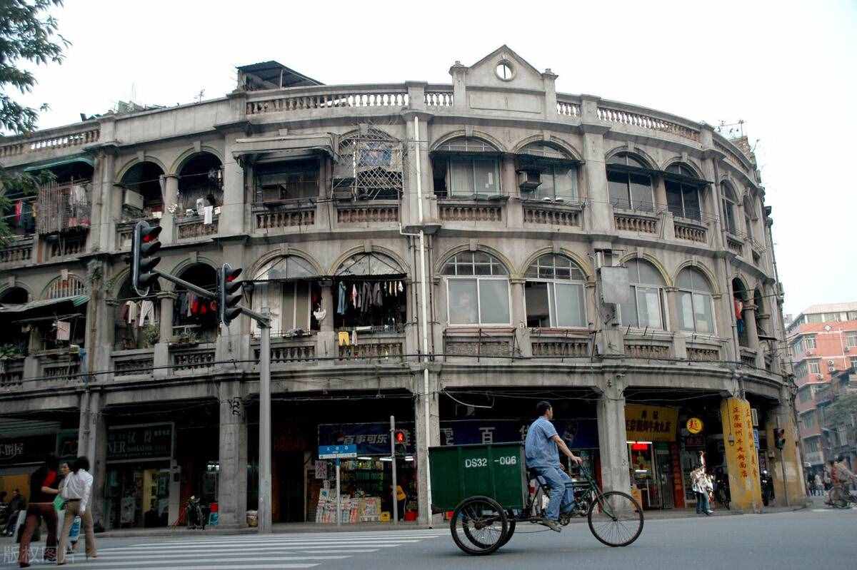 廣州最具特色建筑：騎樓，北方地區(qū)比較少見(jiàn)