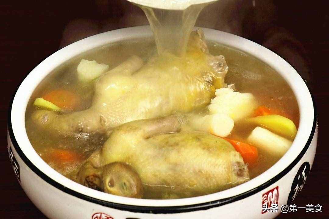 一鴿勝九雞，燉鴿子湯需要焯水嗎？教你正確做法，肉嫩湯鮮營養(yǎng)高