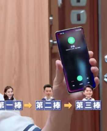 兄弟團(tuán)打電話時(shí)，意外暴露對(duì)方手機(jī)號(hào)，粉絲打過(guò)去之后直接傻眼了