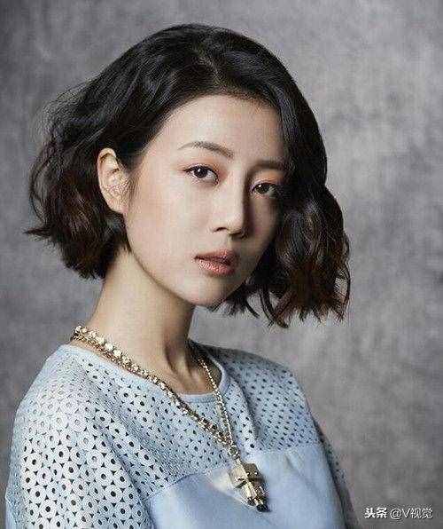 迪麗熱巴、李溪芮、王一楠、王一菲等主演《漂亮的李慧珍》