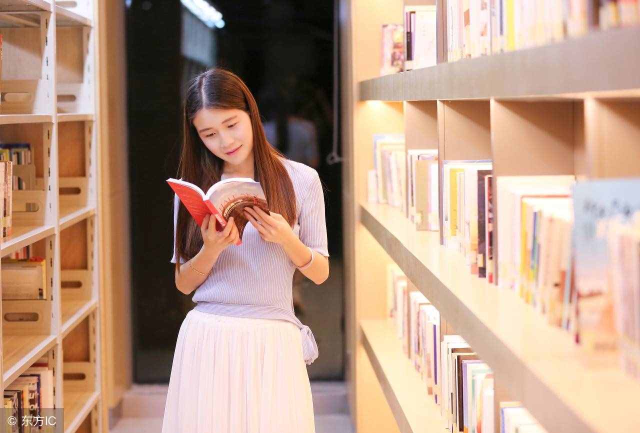 男女之間，到底有沒有純友誼？來(lái)聽聽這五個(gè)人的回答