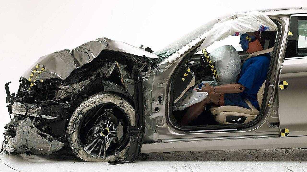 淺談汽車的安全性，車子不耐撞是否等于不安全？