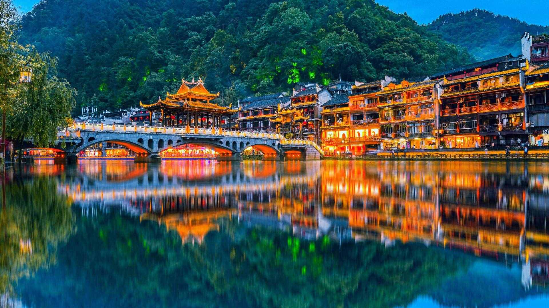 中國最美麗的小城——鳳凰古城