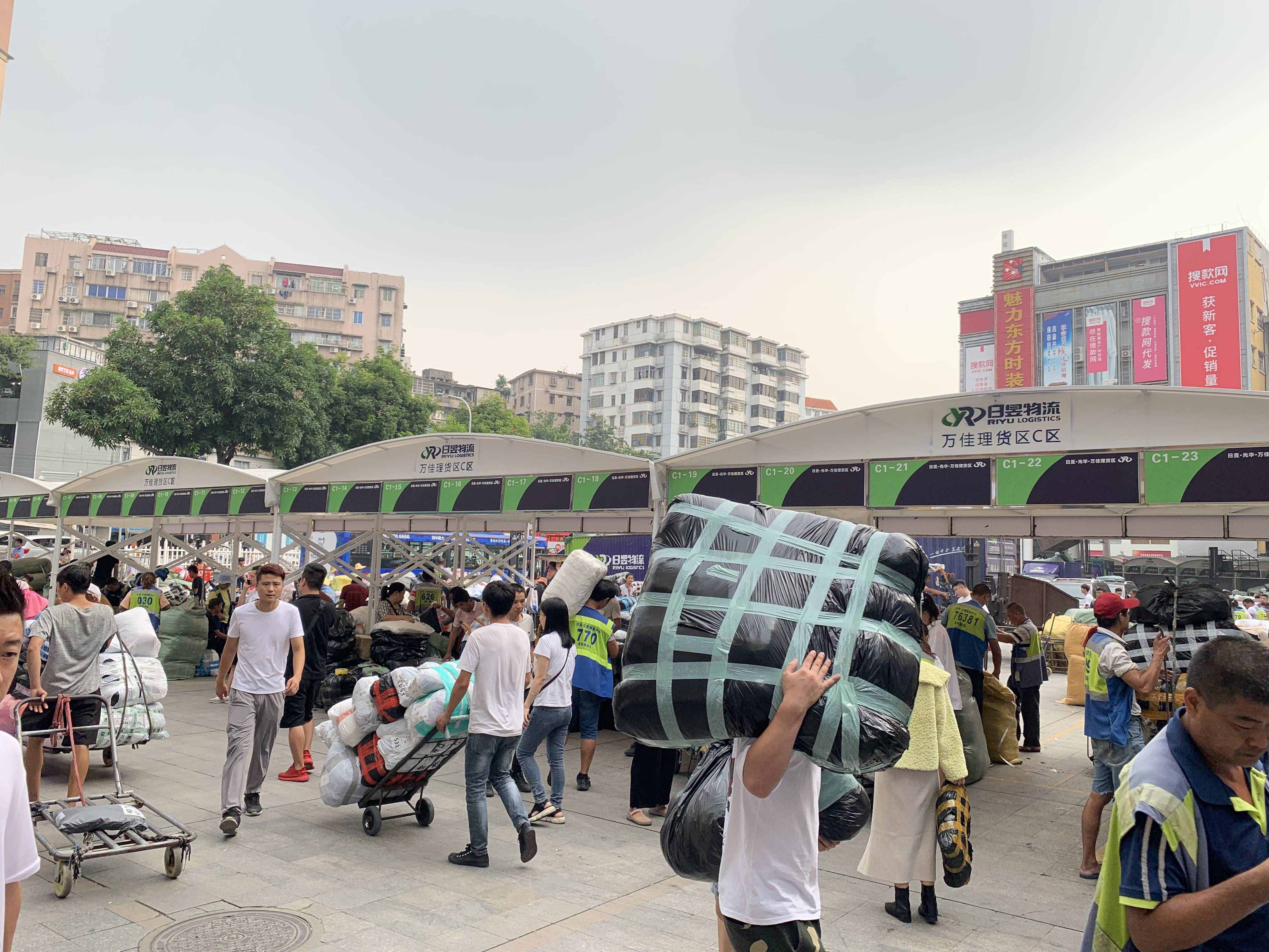 為何這里服裝價格能做到這么低？廣州沙河批發(fā)市場大揭秘
