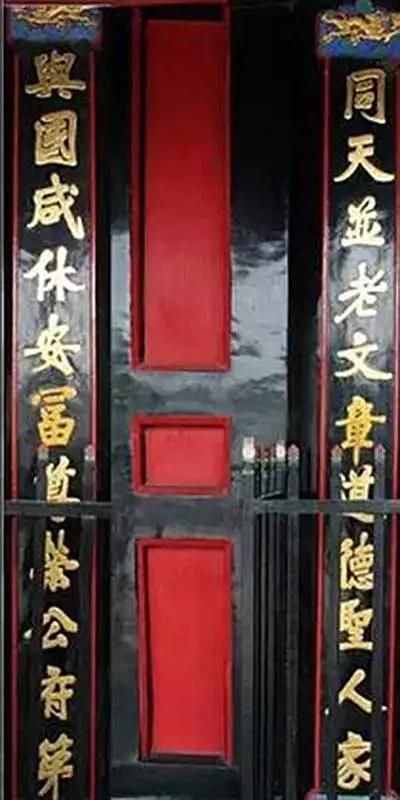 我國最明目張膽的九大錯別字，我真是佩服佩服，都是名人的杰作啊