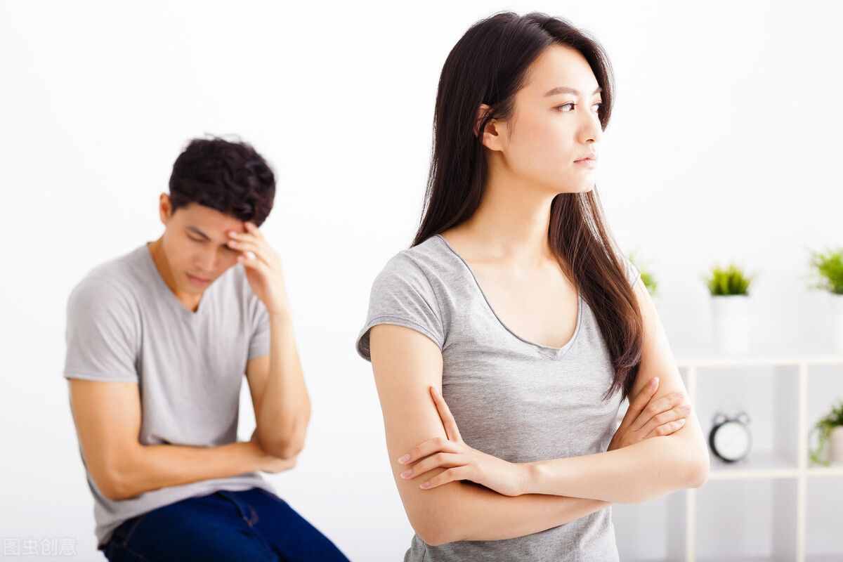 “老夫少妻”的婚姻，真的會(huì)幸福嗎？3個(gè)年輕女人說(shuō)了心里話