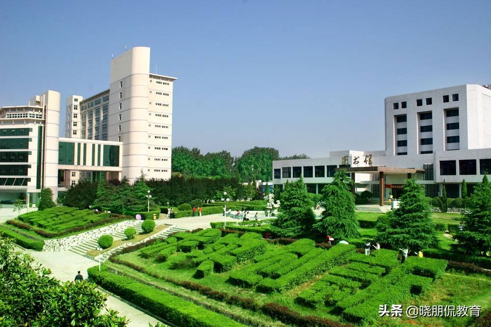 信陽(yáng)師范學(xué)院，豫南第一強(qiáng)校，教師的搖籃