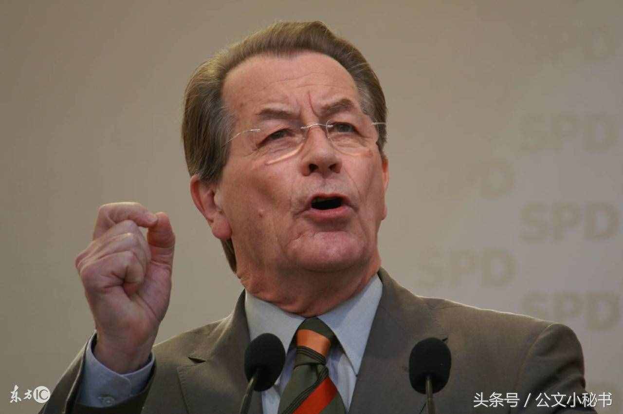 提高寫作能力：大賽閉幕主持詞致辭2連發(fā)，搞定整個賽事萬能模板