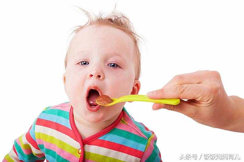 5個月寶寶的喂養(yǎng)方法和寶寶輔食添加的做法（附菜譜）
