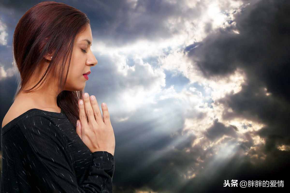 敷衍，表示謊言已經(jīng)開始；冷淡，表示感情即將結(jié)束