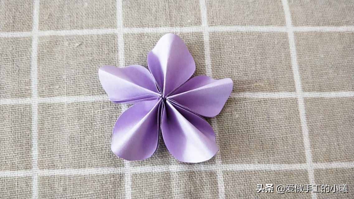 折紙教程：5步完成的可愛小花，簡單漂亮又清新