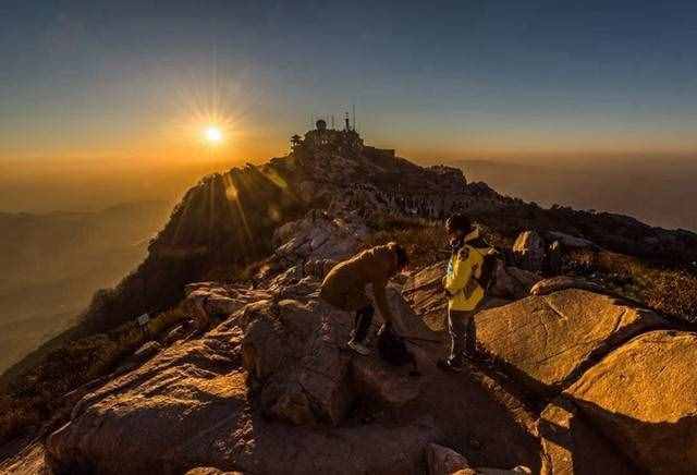端午 泰山 兩日游 登五岳泰山看日出云海