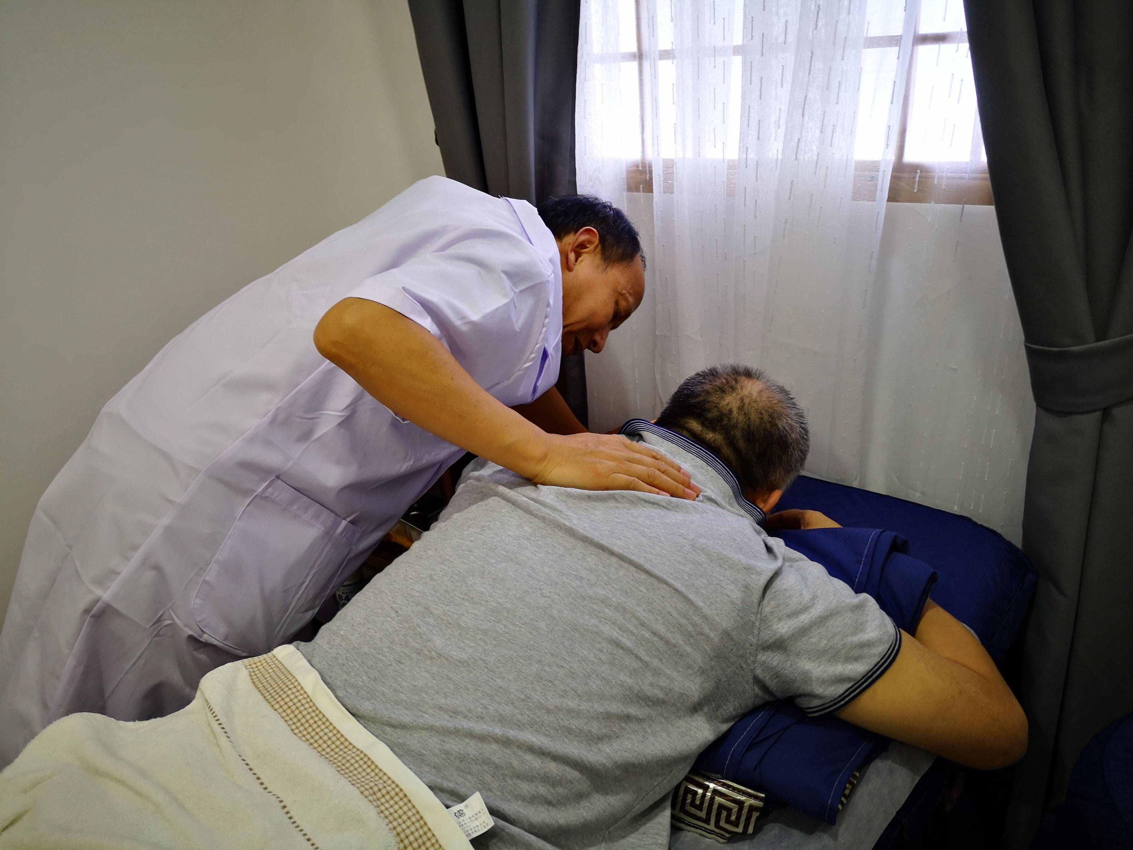 “腳氣”真菌怎么才能根治？3個(gè)人人實(shí)用的方法，徹底治好不復(fù)發(fā)