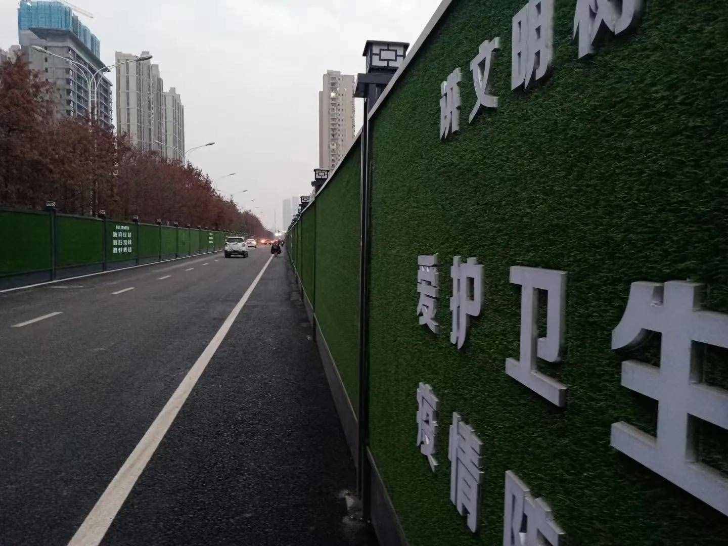 工地圍擋護(hù)欄多少錢一米？