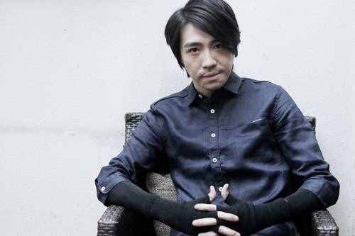 俞灝明從歌手到演員華麗轉(zhuǎn)變？一場意外“成就”了他還是毀了他？