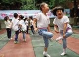 今日更新幼兒教師寄語（精選的幼兒園班主任教師寄語）