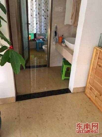 管道堵塞污水倒灌 廈門一住房兩月三變“化糞池”
