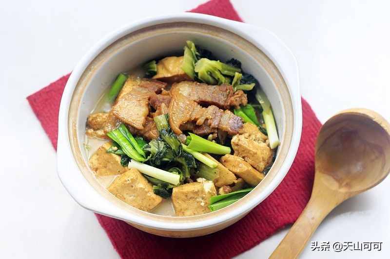 春天臘肉怎么做好吃？炒還是煮，看我做的，香味不減一鍋都不夠吃