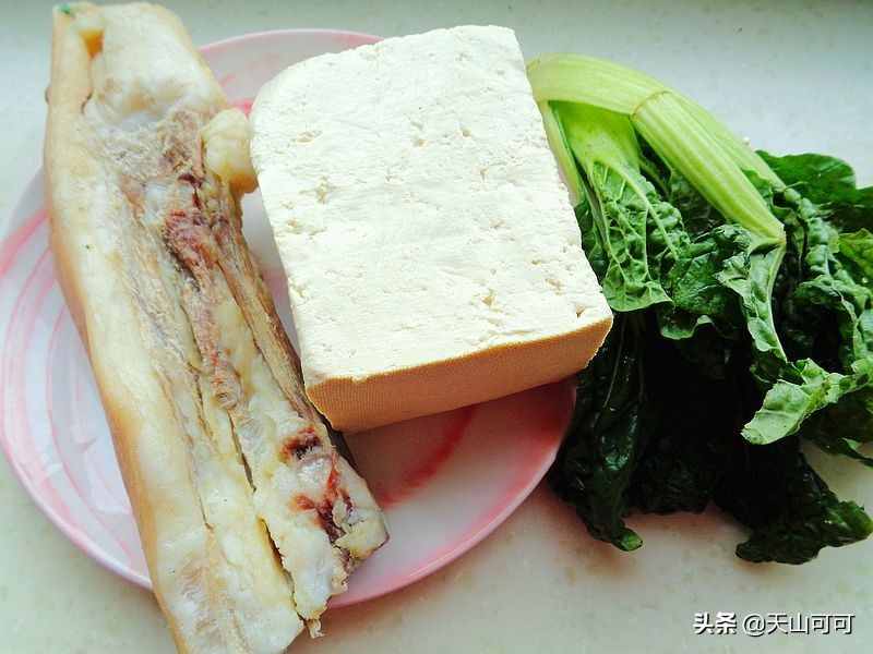春天臘肉怎么做好吃？炒還是煮，看我做的，香味不減一鍋都不夠吃