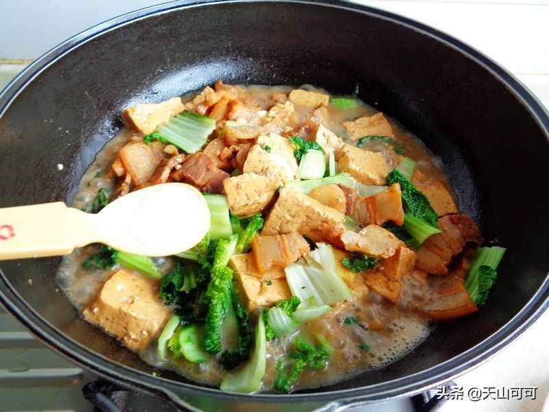 春天臘肉怎么做好吃？炒還是煮，看我做的，香味不減一鍋都不夠吃