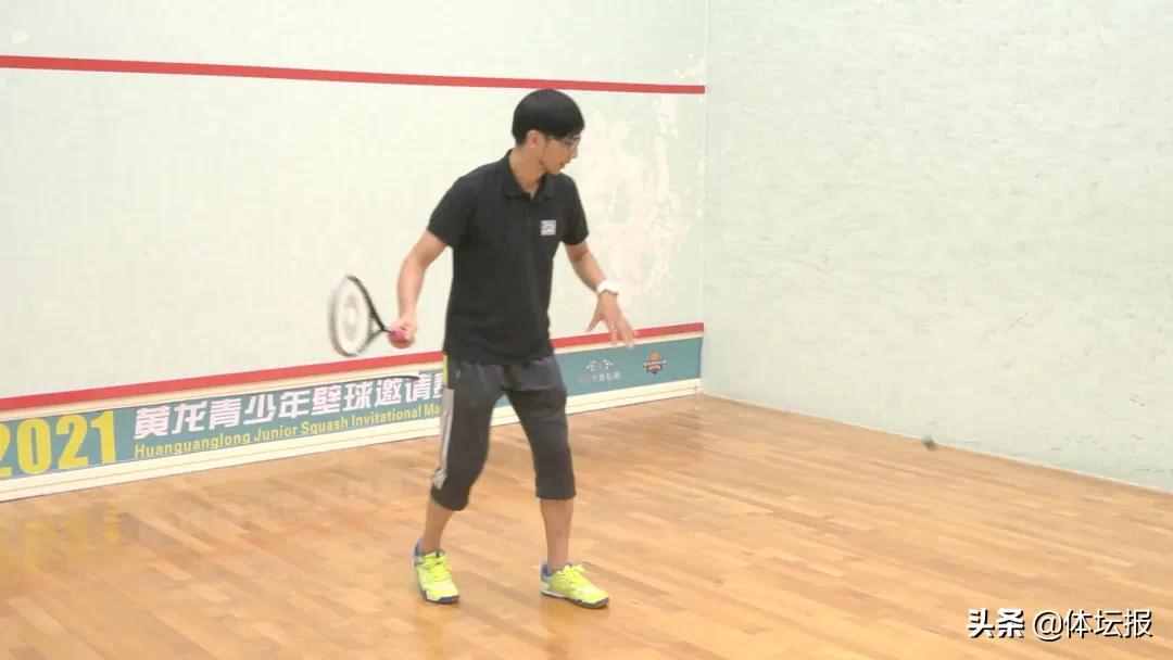傳說中的室內運動之王，玩轉壁球一個人也精彩？