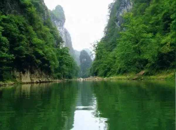 【鄉(xiāng)愁安順】亞洲最后的穴居部落在安順