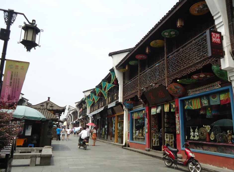 杭州值得一去的老街，文化深厚免費(fèi)開放，還是“吃貨的天堂”