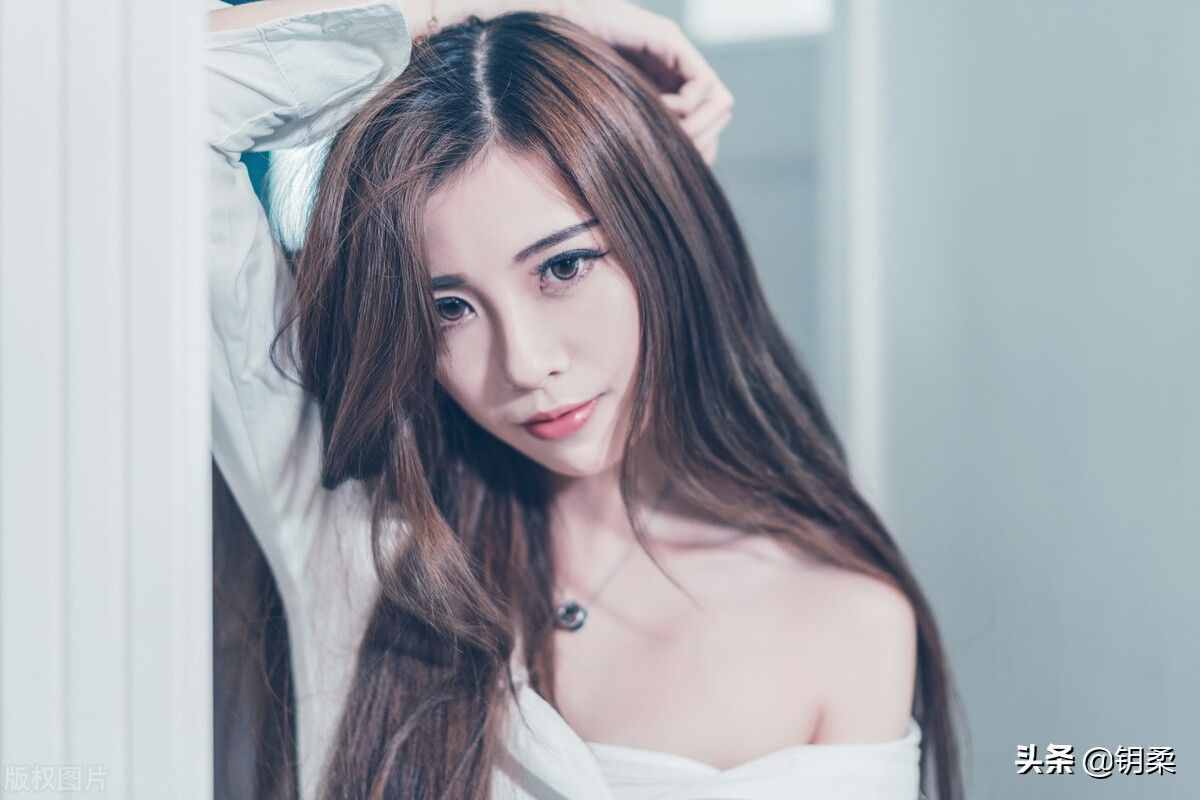 征服一個(gè)男人的好方法：蘇格拉底效應(yīng)