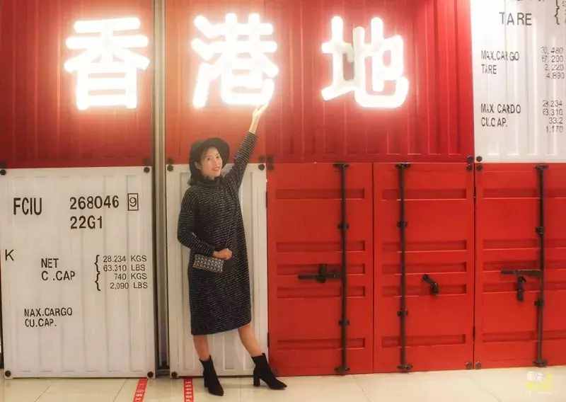 重慶主城又現(xiàn)冷門打卡地！人少免費，一秒穿越到上世紀香港街頭