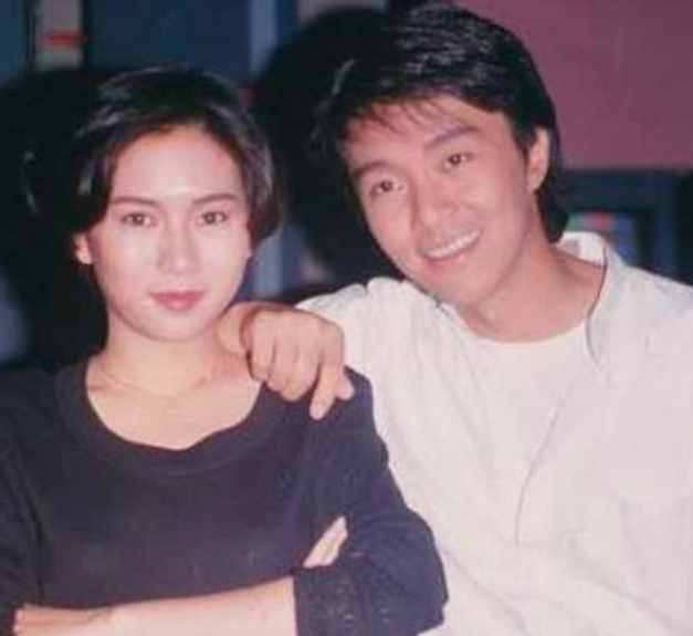 1990年，周星馳對劉鎮(zhèn)偉說：我要娶這個女孩兒，劉鎮(zhèn)偉：不行