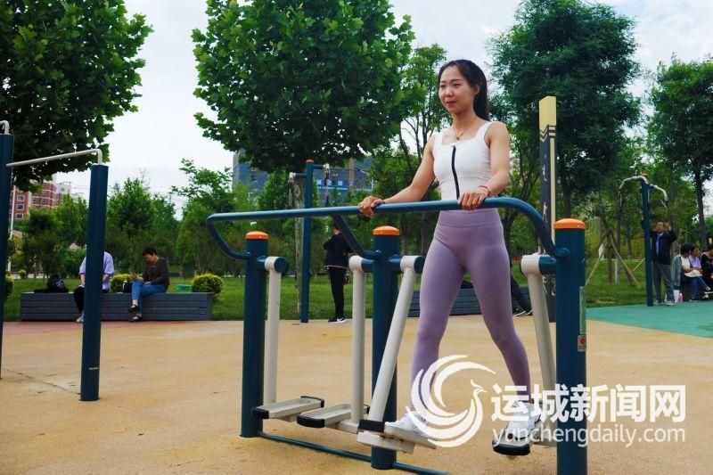 公共健身器材如何正確使用？請(qǐng)收好這份專業(yè)示范
