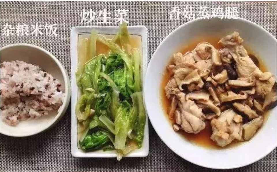 一周減脂餐食譜，每天不重樣，一個月可以瘦10斤