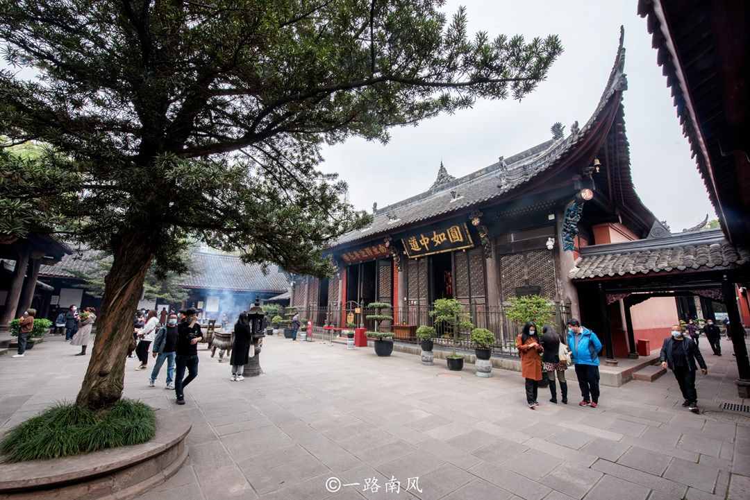 成都千年文殊院，被譽(yù)為長江上下游四大禪林之首，內(nèi)藏佛陀舍利