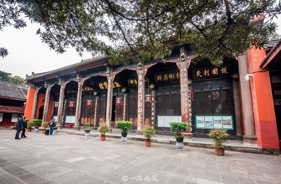 成都千年文殊院，被譽(yù)為長江上下游四大禪林之首，內(nèi)藏佛陀舍利