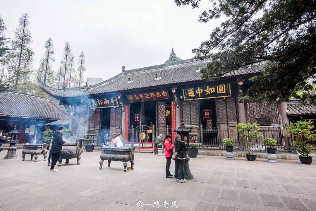 成都千年文殊院，被譽(yù)為長江上下游四大禪林之首，內(nèi)藏佛陀舍利