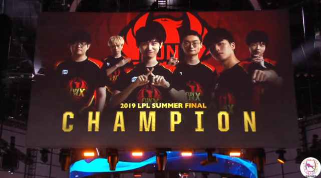 S9大事件回顧：FPX奪冠總決賽！SKT上演奇跡一穿四