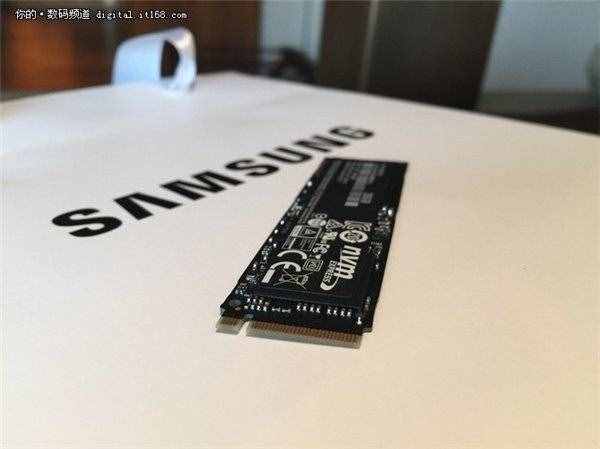 M.2接口接替SATA：三星950 PRO SSD固態(tài)硬盤評(píng)測(cè)