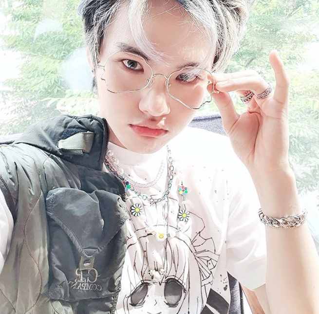 韓國男星曬整容前后對比，差距太大很驚人，被指最新照鼻尖像有坑