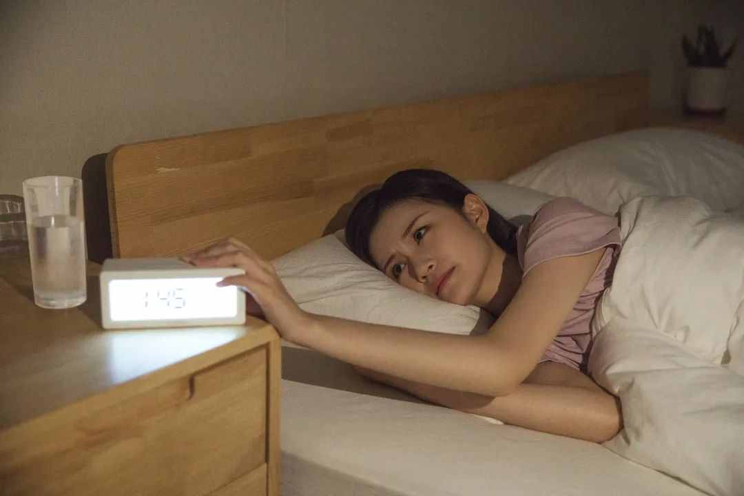 入睡難，易醒？失眠就是陽不入陰！中醫(yī)助眠方，幫你擺脫失眠困擾