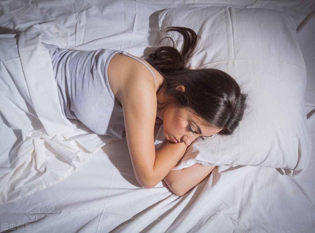 入睡難，易醒？失眠就是陽不入陰！中醫(yī)助眠方，幫你擺脫失眠困擾