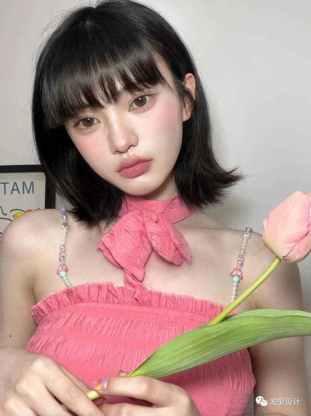 高額頭長臉型女生，如何留發(fā)型？短發(fā)是無法抗拒的選擇，美哭了