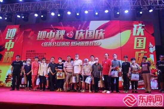 2020年中秋國(guó)慶祝福圖片大全 國(guó)慶中秋雙節(jié)同一天圖片