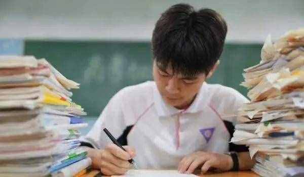 江蘇揚州2020-21 學(xué)年高二英語 上學(xué)期期末調(diào)研測試卷.