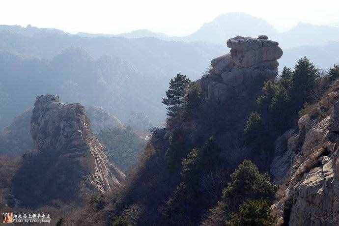 醫(yī)巫閭山：獨(dú)占鰲頭賞群峰競(jìng)秀