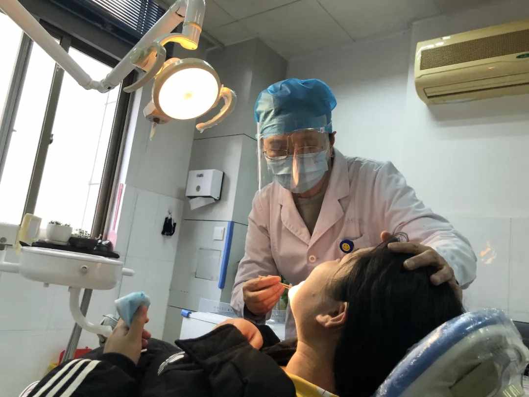 孕期牙疼，到底能不能進行治療？聽婦幼專家怎么說
