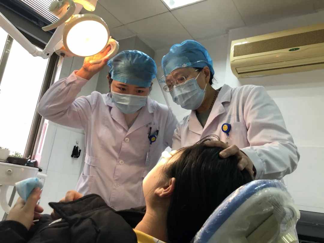 孕期牙疼，到底能不能進行治療？聽婦幼專家怎么說