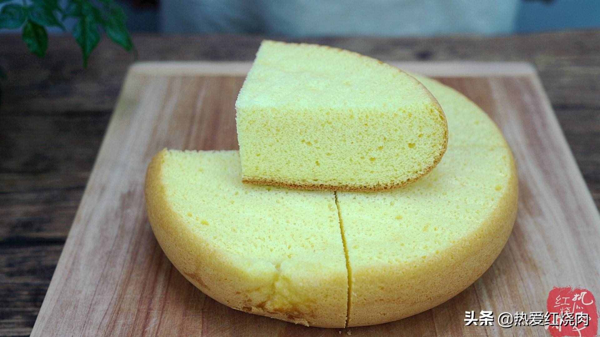 電壓力鍋也能做蛋糕，5個(gè)雞蛋2兩糖，蓬松又香甜，孩子吃著特高興