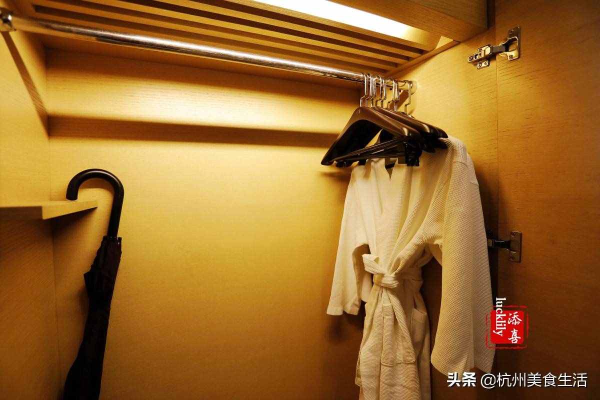 冬日打飛的去看海！?？亍ぞ秊懭齺啚秤e館卻給了我深度游的快樂