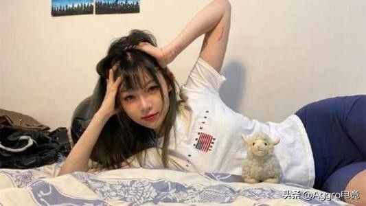 痞幼失戀后試穿婚紗照，名媛氣質(zhì)征服粉絲：比聶小雨好看多了