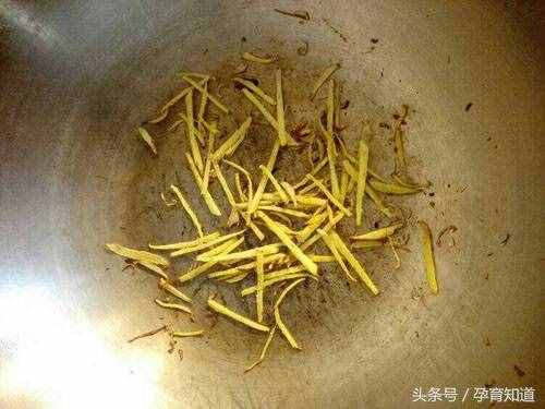 分享一個專治感冒流鼻涕的小偏方，成本不到1元哦，馬上收藏轉(zhuǎn)發(fā)
